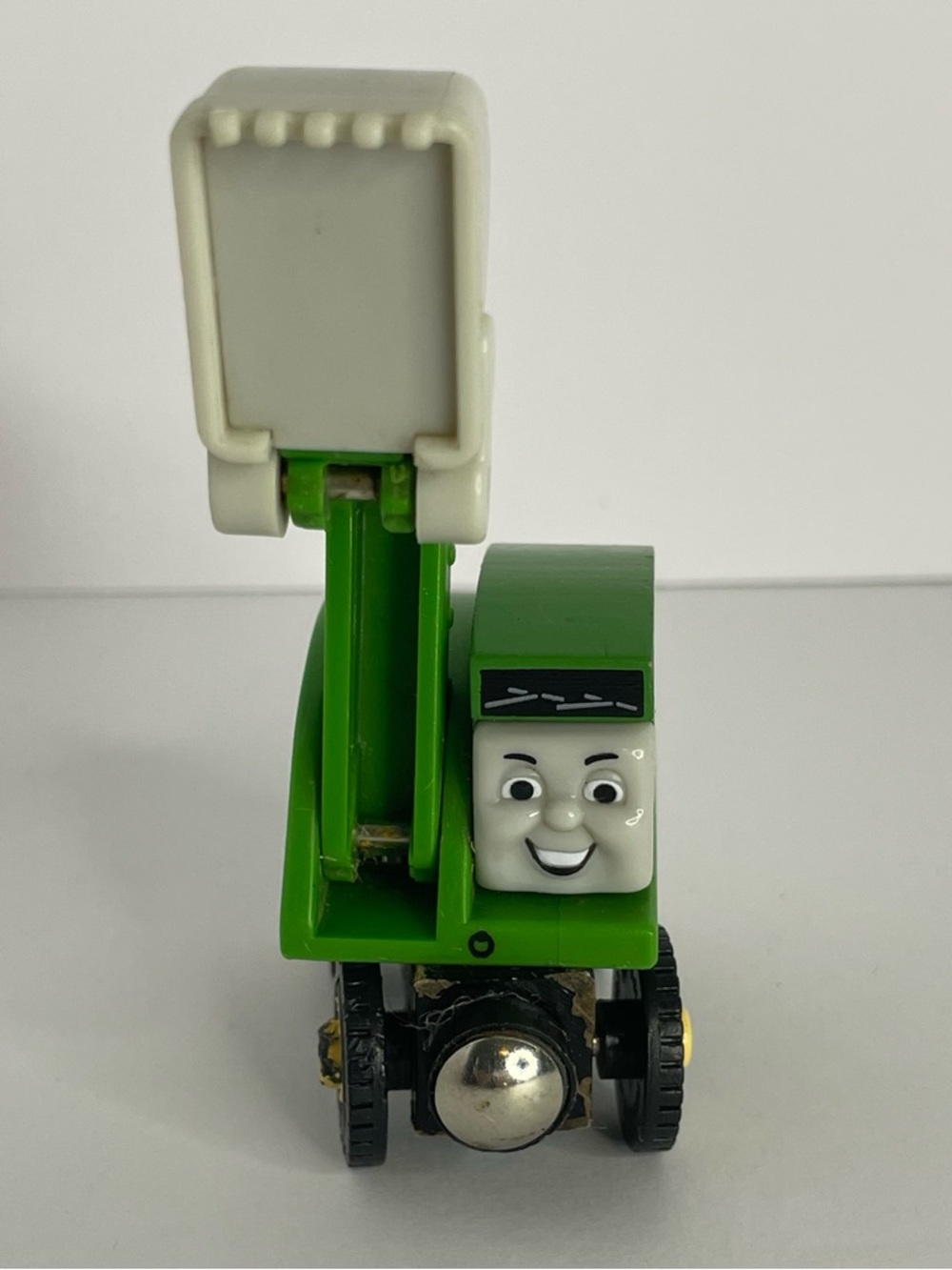2003 Thomas And Friends Alfie Excavator and Trevor Traction Engine Wood Magnetic - Picture 6 of 13